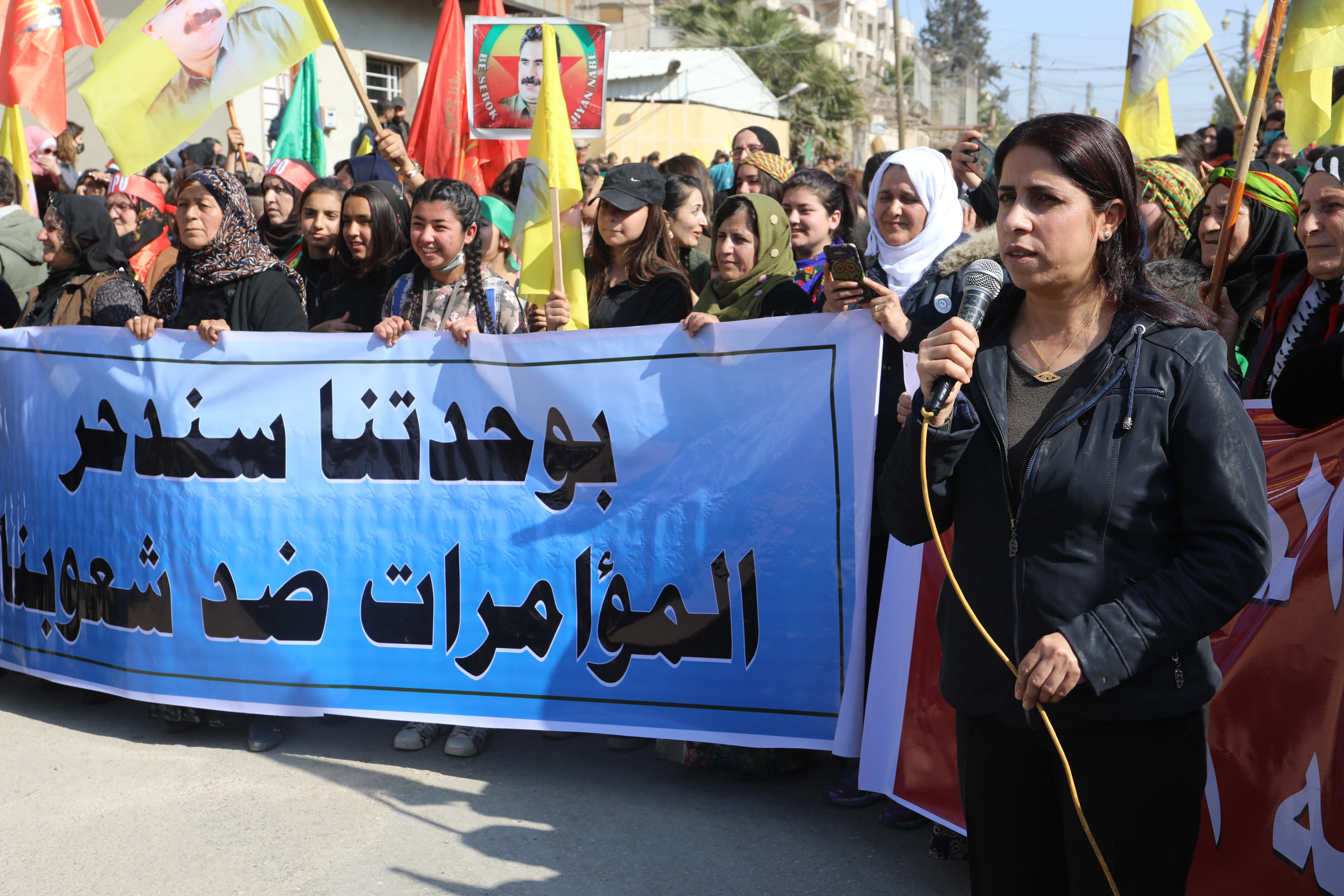 Qamishlo.. tens of thousands denounce international conspiracy on 22nd anniversary