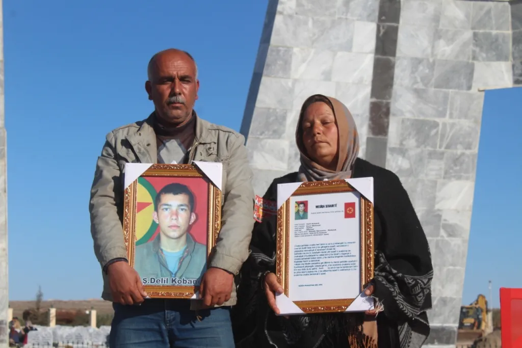 Kobane ... in-absentia ceremonies for two martyrs of Gara's Resistance