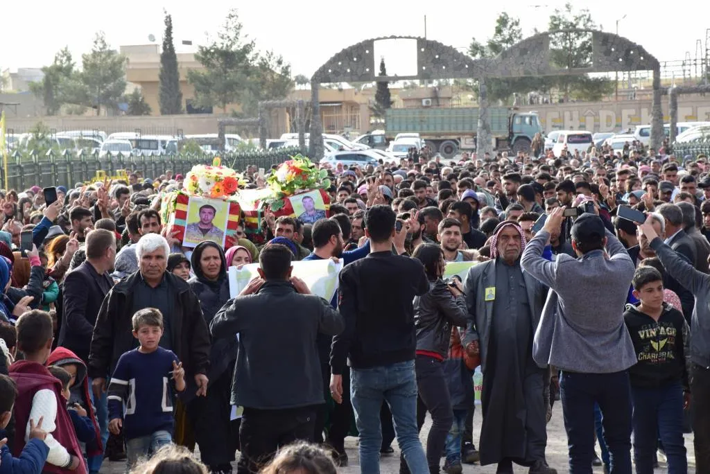 2 martyrs bid farewell in Kobani