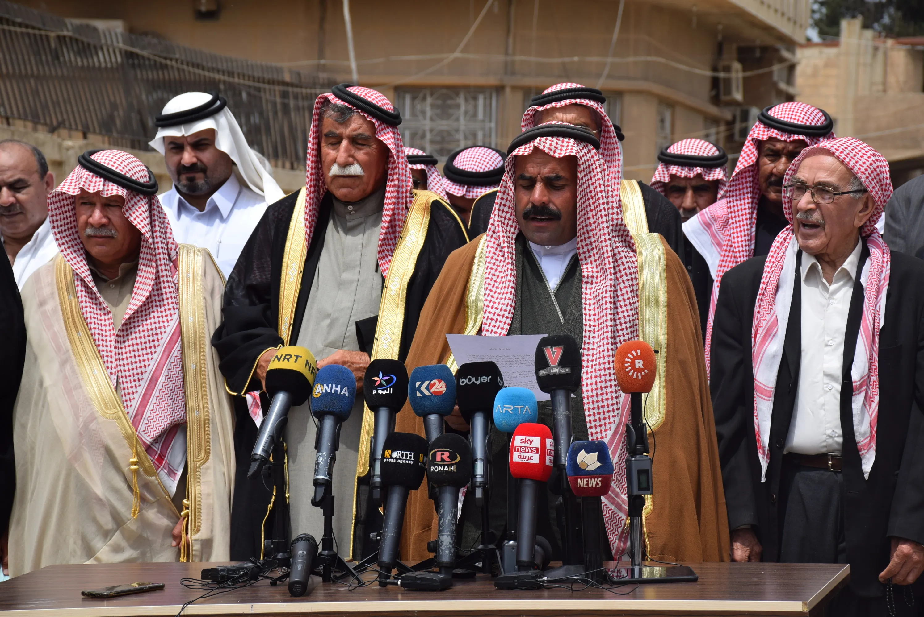 Al-Jazeera clans' notables in response to National Defense practice, seek to destabilize the region