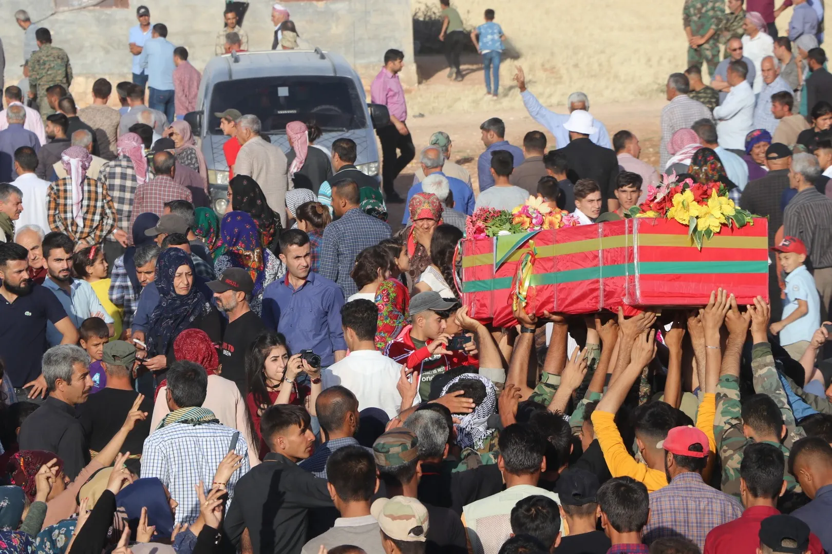 In solemn funeral ceremony, Afrin bid farewell to martyr Mazloum