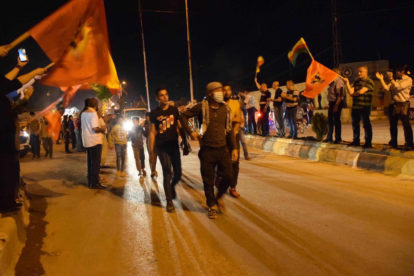 Youth march reaches Girkê Legê district