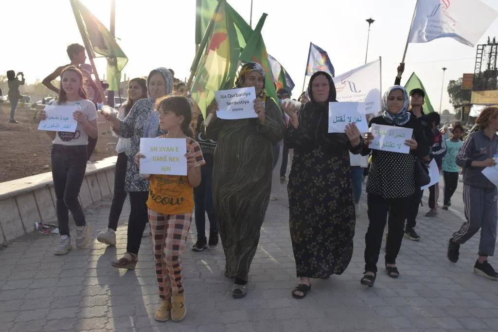 Al-Hasakah women protest against murder of minor girl