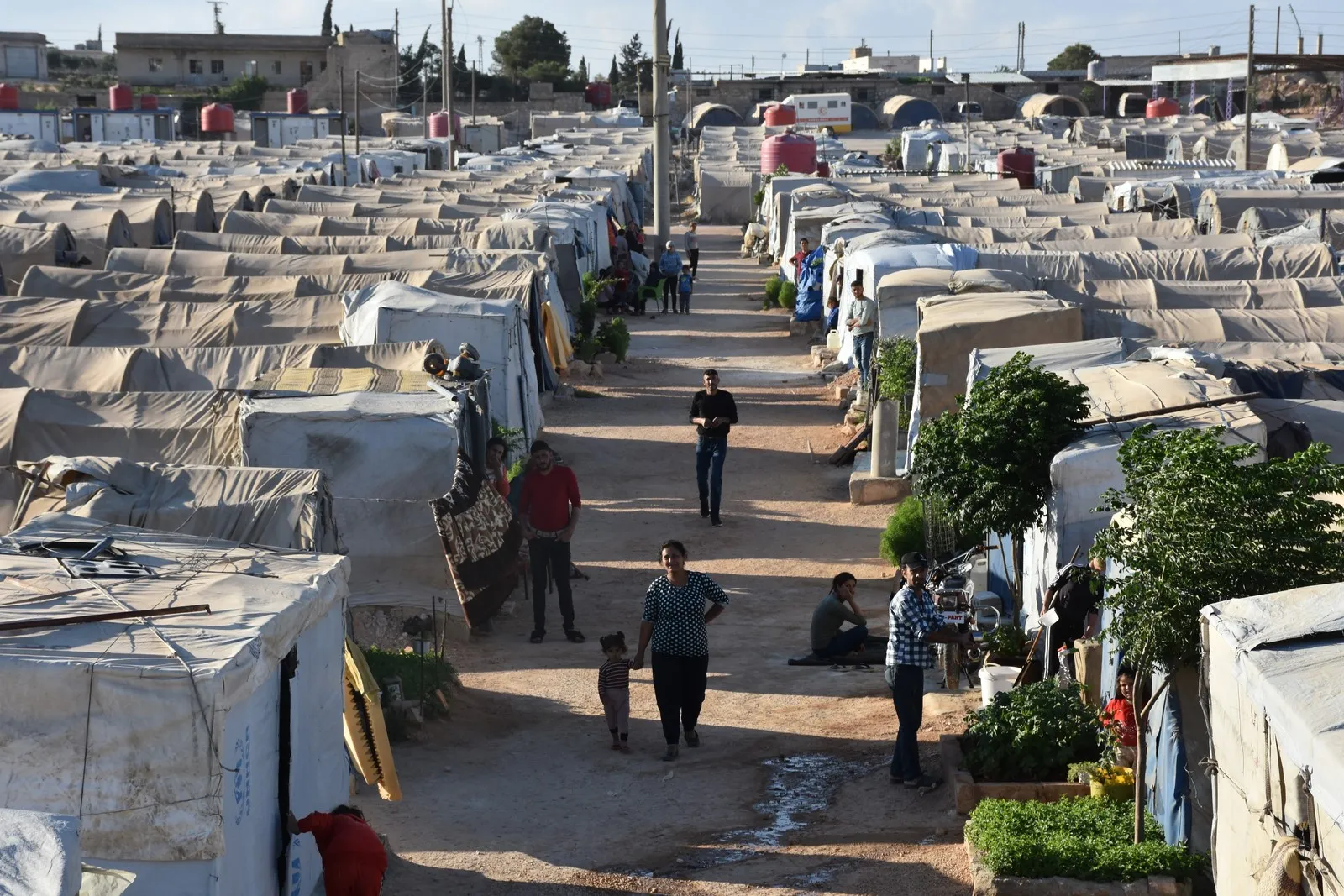 Damascus Government still imposes severe siege on Shahba canton