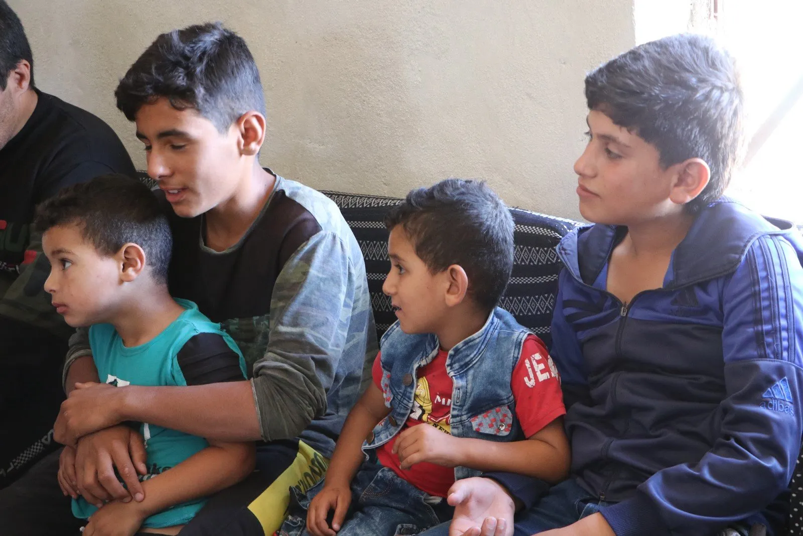 30 Afrinians arrive at Shahba fleeing Turkish forces crimes