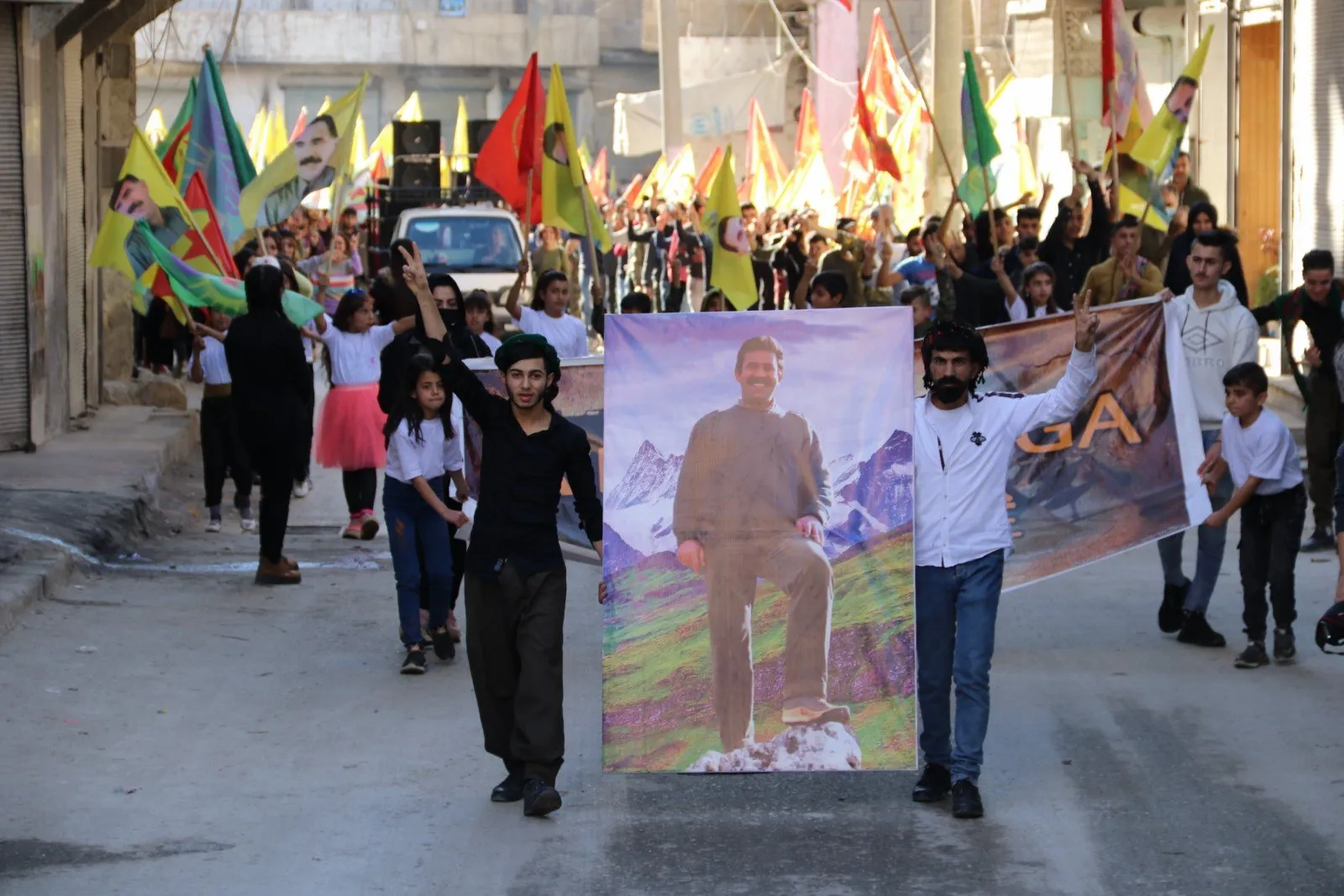In Aleppo, hundreds protest against  occupation, treason