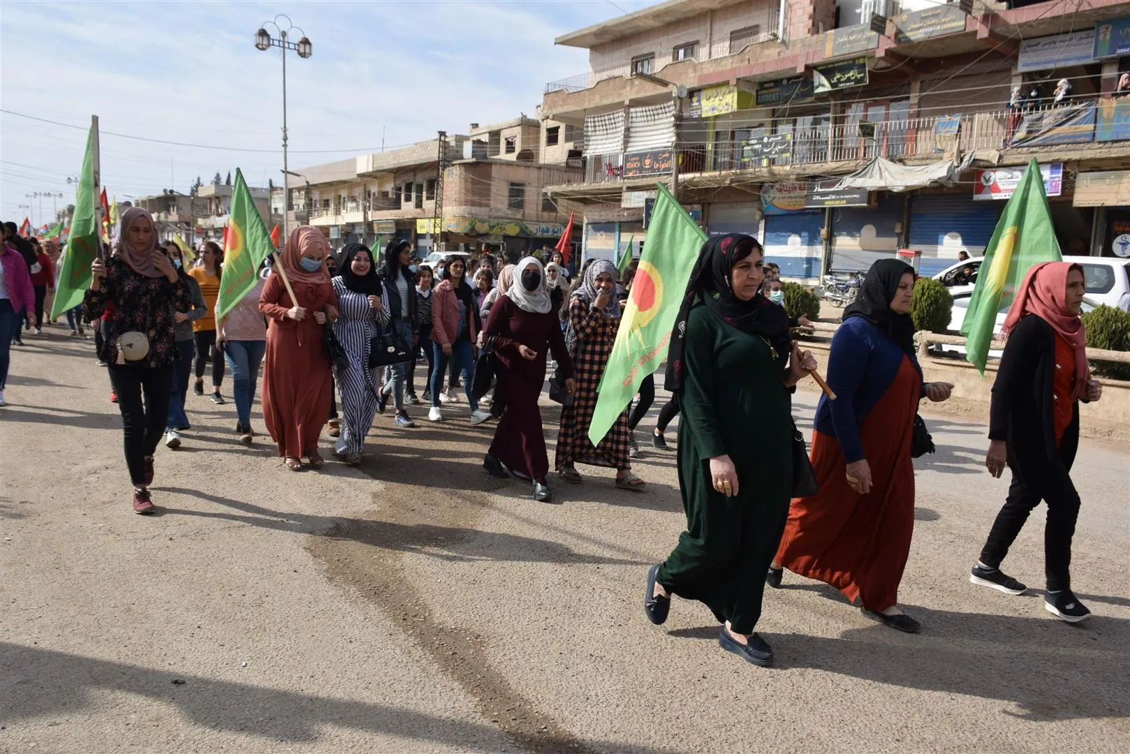 ​​​​​​​People of Girkê Legê and Tel Hamis districts condemn Qamishlo's Hilaliye massacre