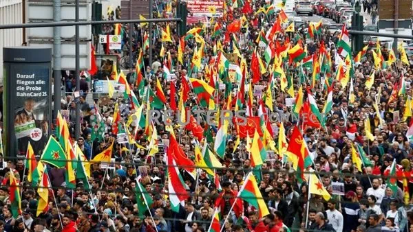 Calls for the Kurdish people abroad to take squares and denounce Turkey's attacks on Şengal