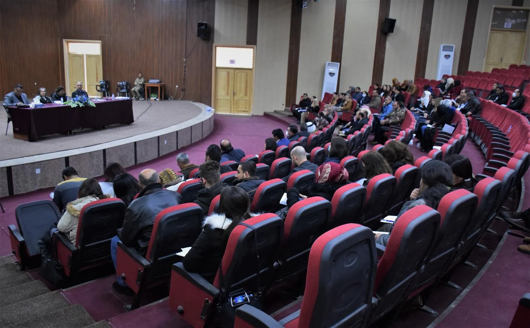 the final meeting of committee for drafting the social contract continues for the second day