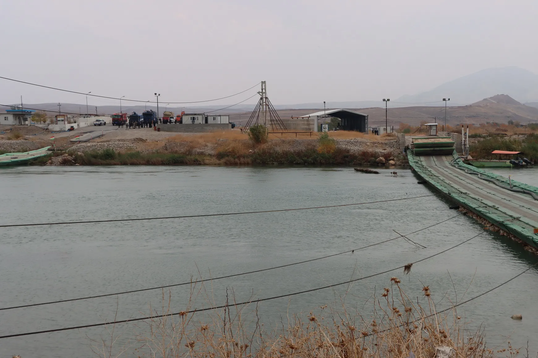 KDP closes the second bridge of Faysh Khabur border crossing with Rojava