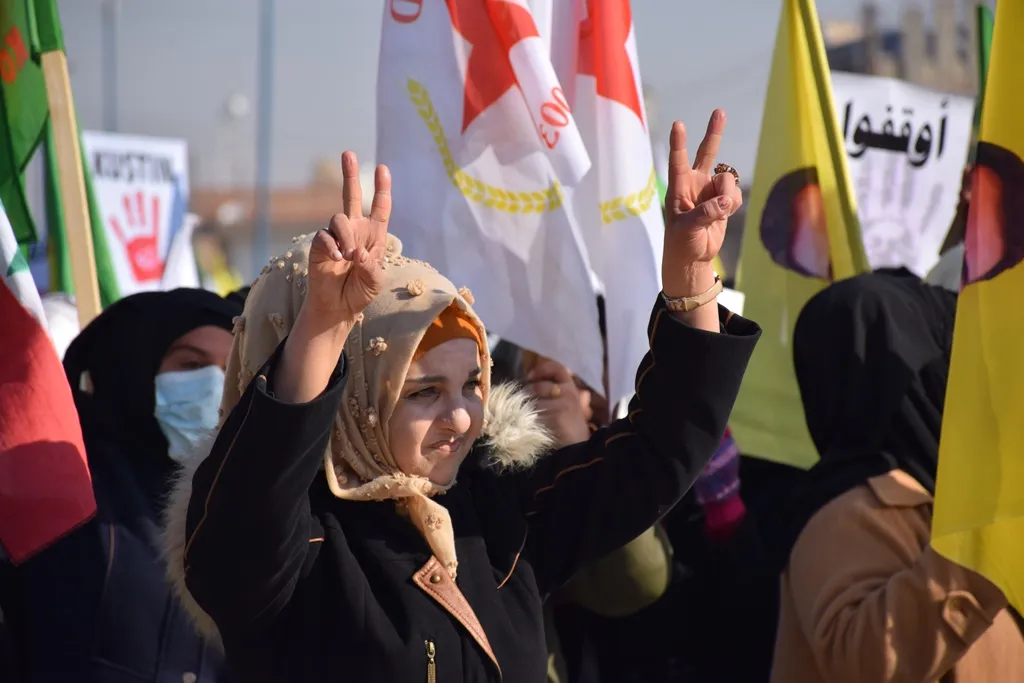 Demonstrations in Al -Hasaka against Turkey's attacks and the international silence