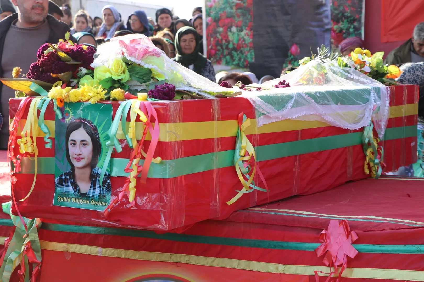 Mass Kurdo-Arab-Turkoman mourning held for Nujiyan Ocalan