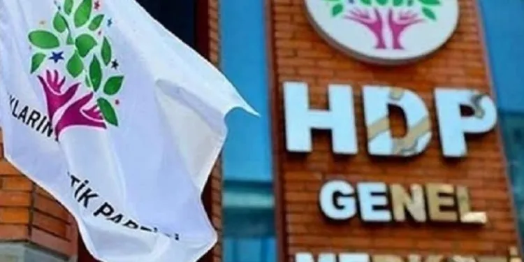 ​​​​​​​Turkish fascists attack HDP hwadquarter, stab two party members