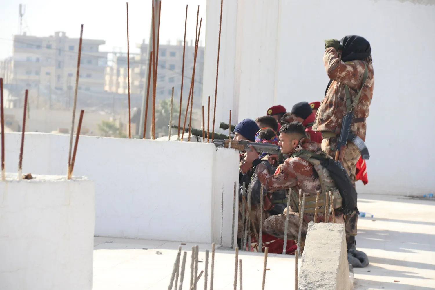 ​​​​​​​ANHA' correspondent from Ghweran neighborhood: Clashes continue in southern side of Hasaka city