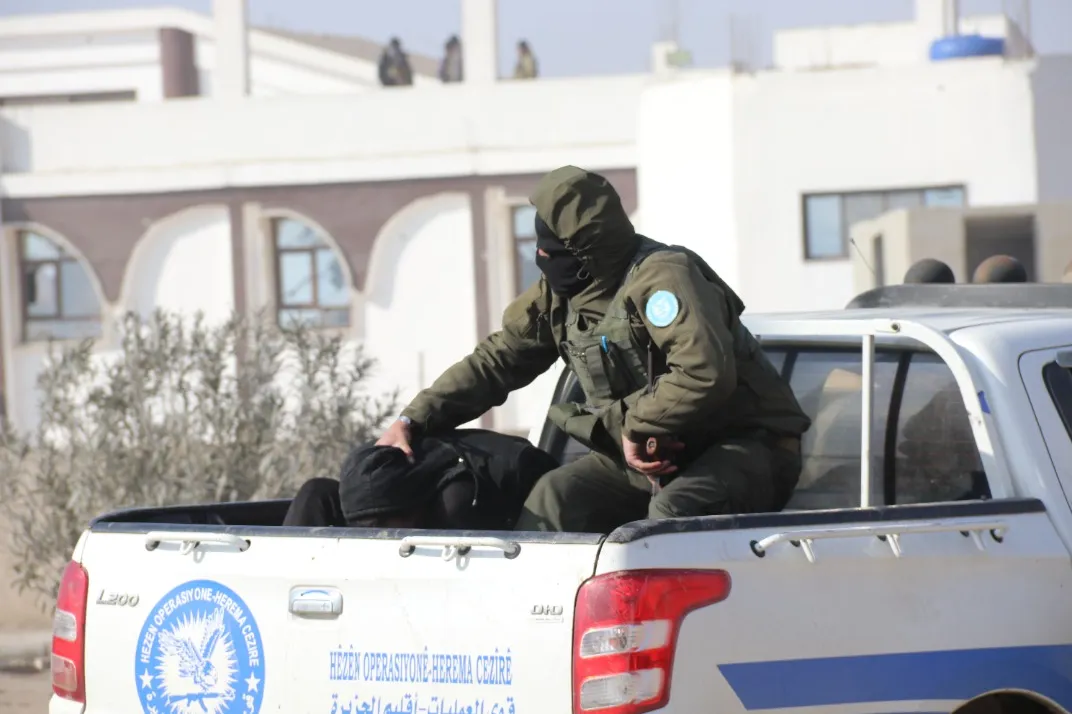 ​​​​​​​As part of "People's Hammer" campaign, 3 ISIS mercenaries captured in Ghweran