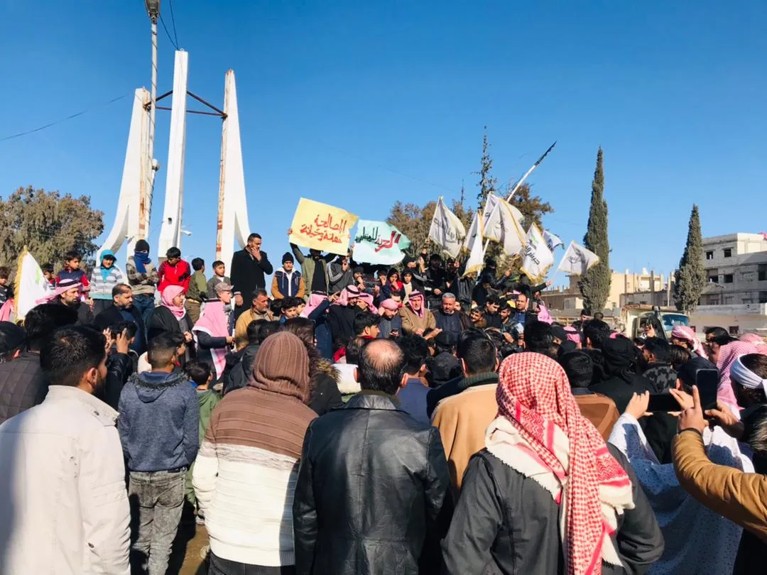 Demonstration against "reconciliations" with Damascus government in Al Tabqa