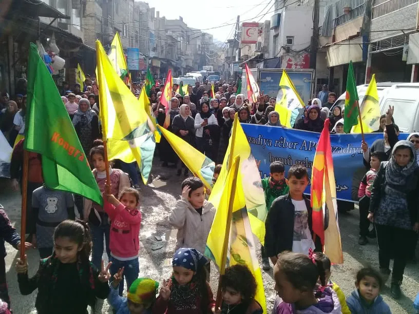 Demonstration in Damascus to denounce international conspiracy against leader Ocalan