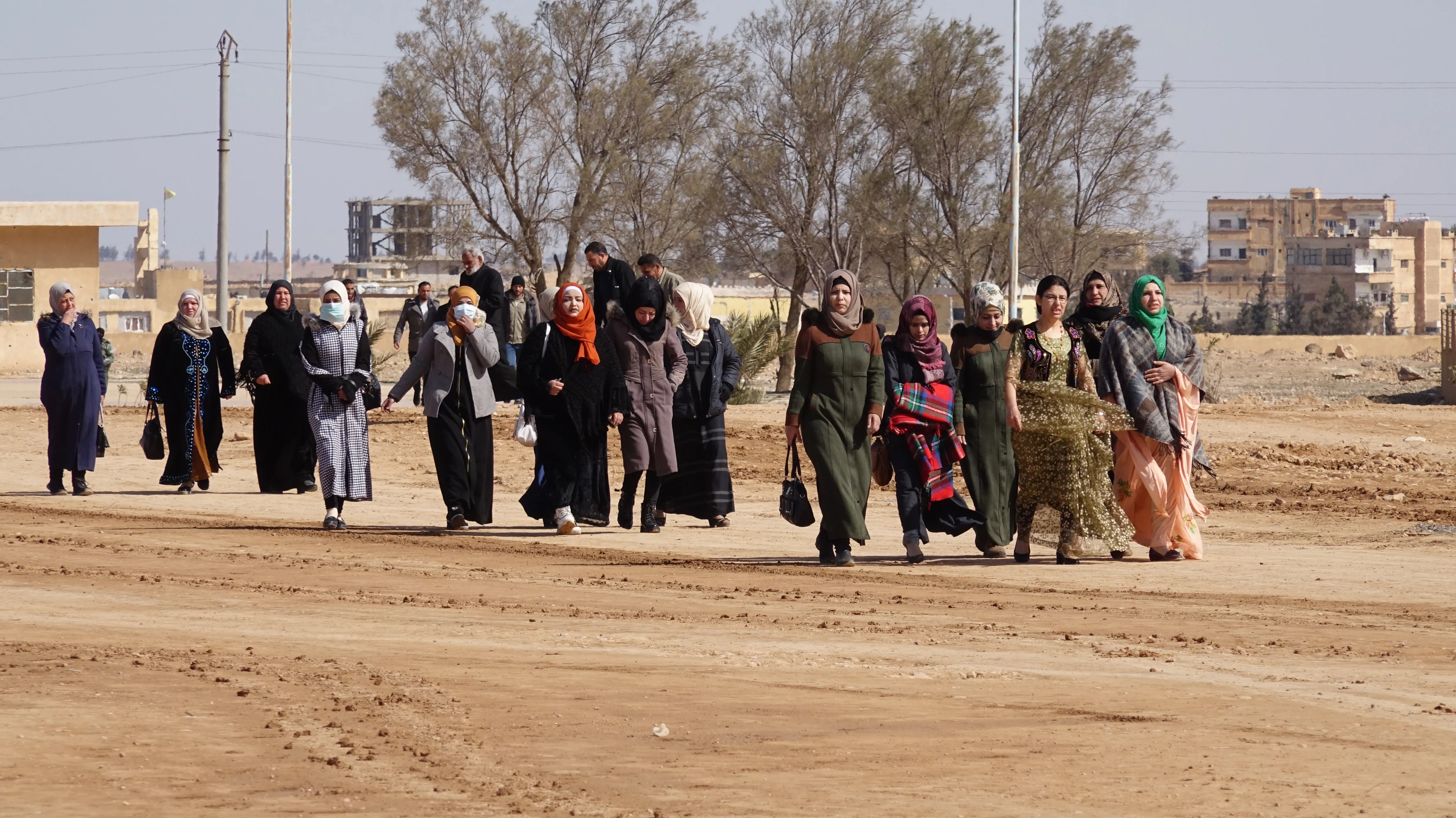 Tabqa people flock to the Sports City to celebrate Newroz 2022