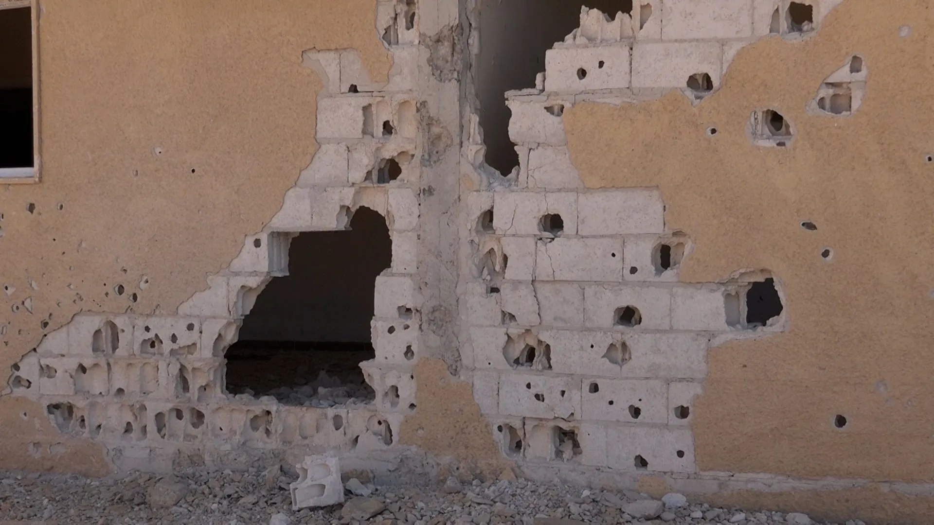Commander in Ain Issa frontline: Our priority is to defend occupied lands