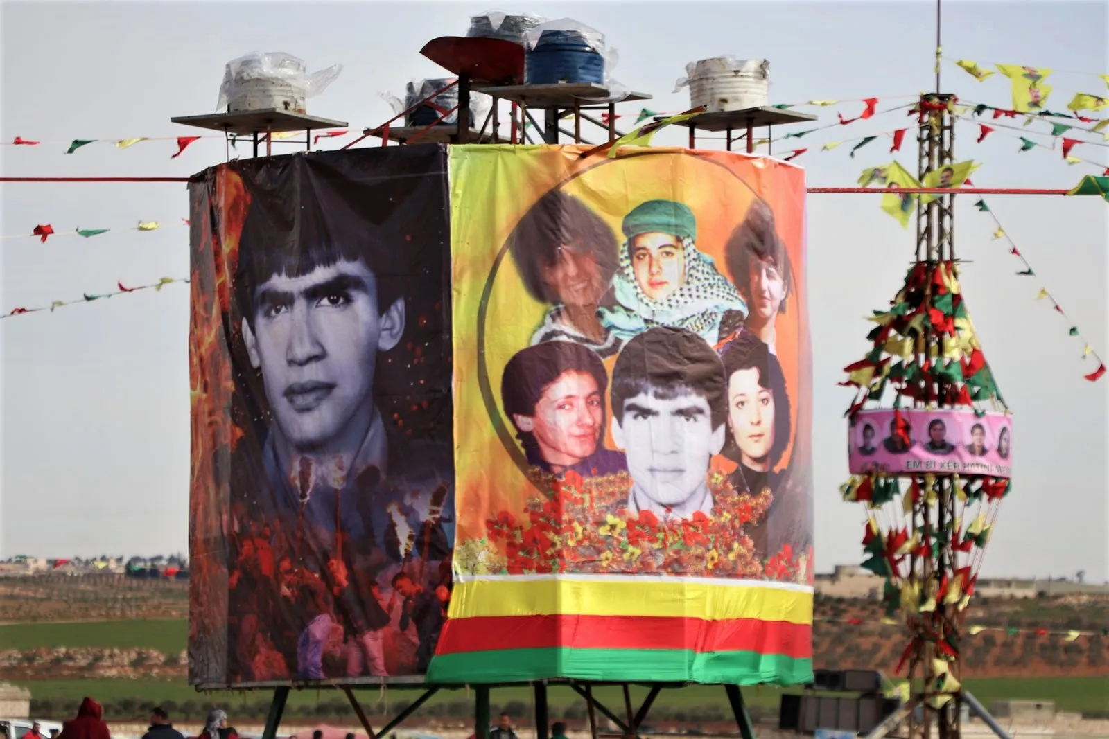 ​​​​​​​People in NE, Syria go on to Newroz squares to celebrate
