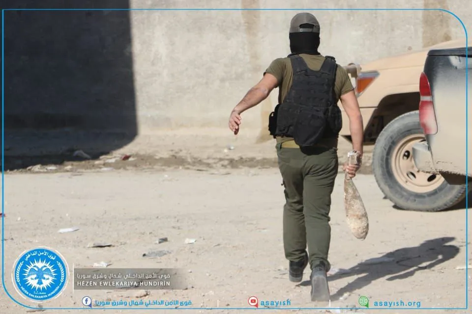 Internal Security Forces remove shells from what ISIS mercenaries left in Raqqa