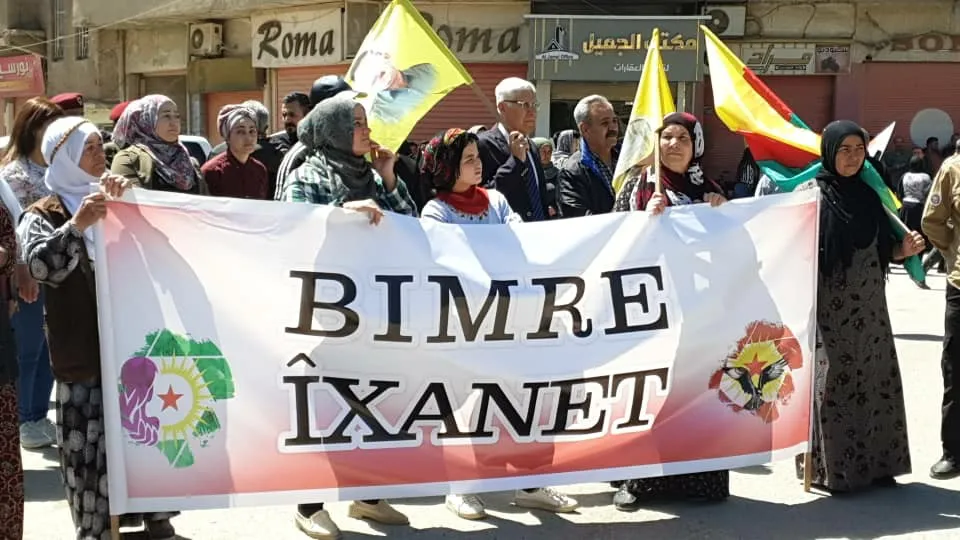 Thousands in Qamishlo demonstrate condemning Turkish occupation state and the betrayal of KDP