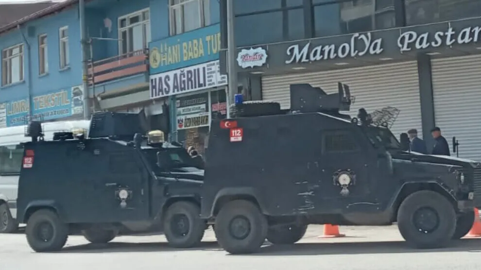 ​​​​​​​Turkish police arrest 3 HDP members in Bazed in Agri