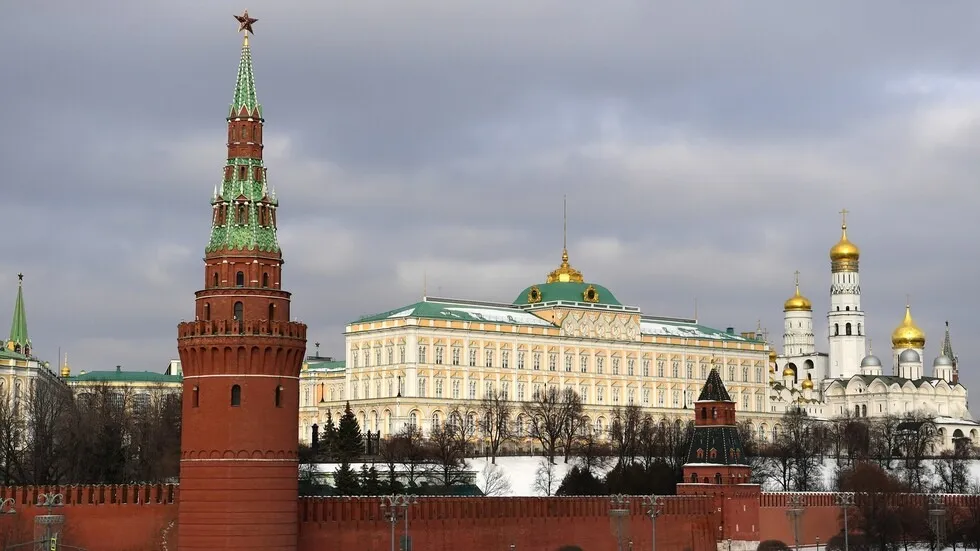 Kremlin: Russian troops withdraw from Kyiv to encourage talks