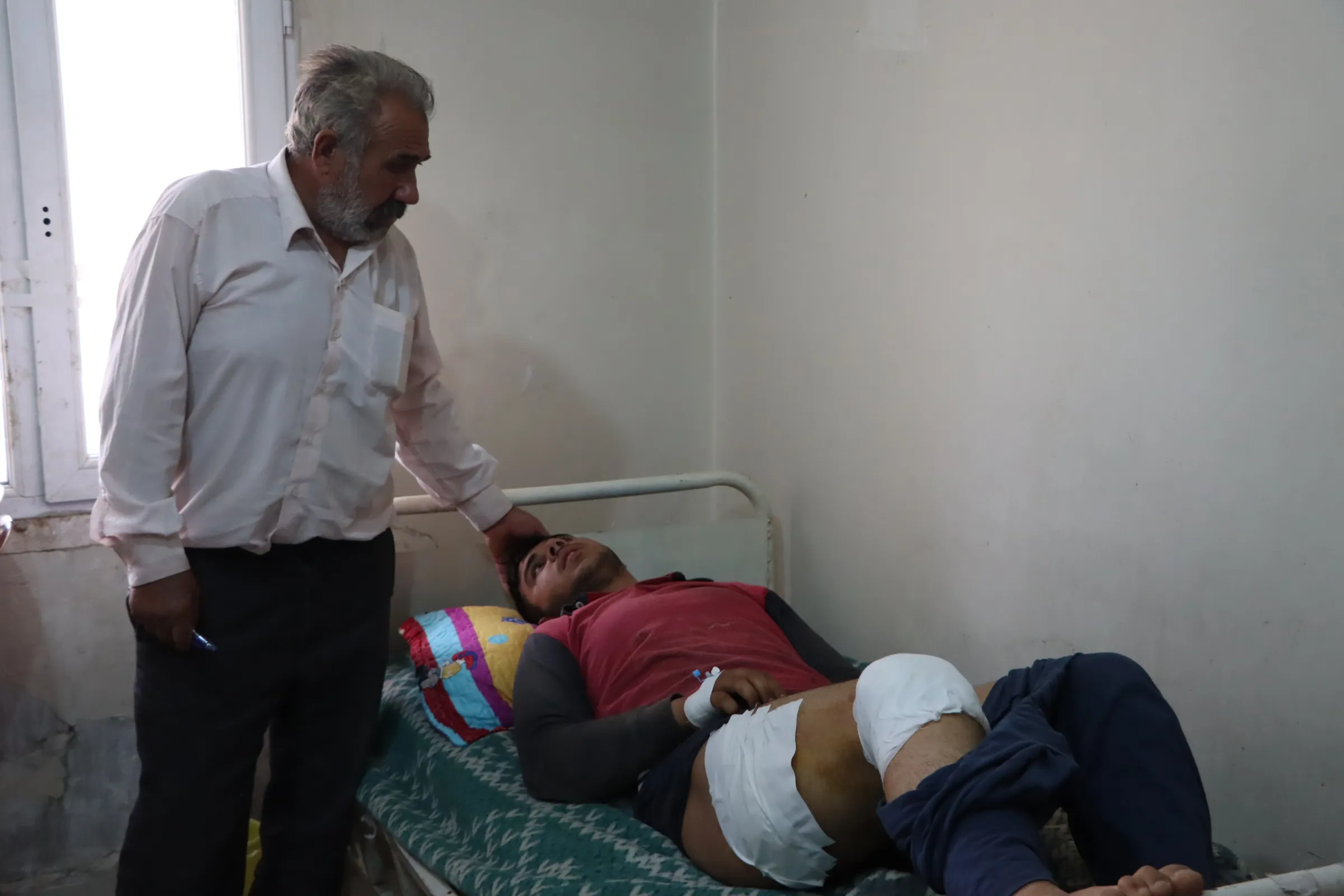 A citizen wounded in unidentified explosion in Kobani