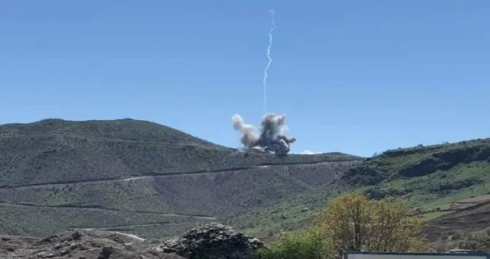 Roj News: Turkish occupation warplanes bombes a village in Amadia district
