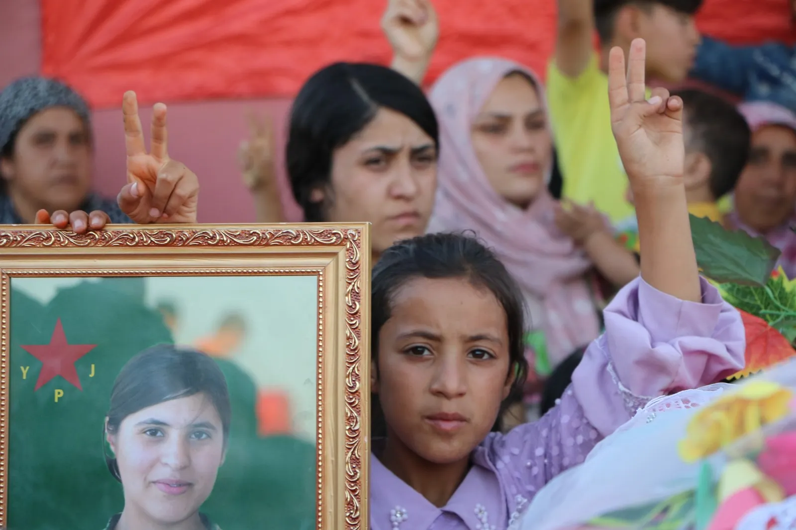 Body of a member of Anti-Terrorist Units, Barin Botan, laid to rest in Al-Shahba