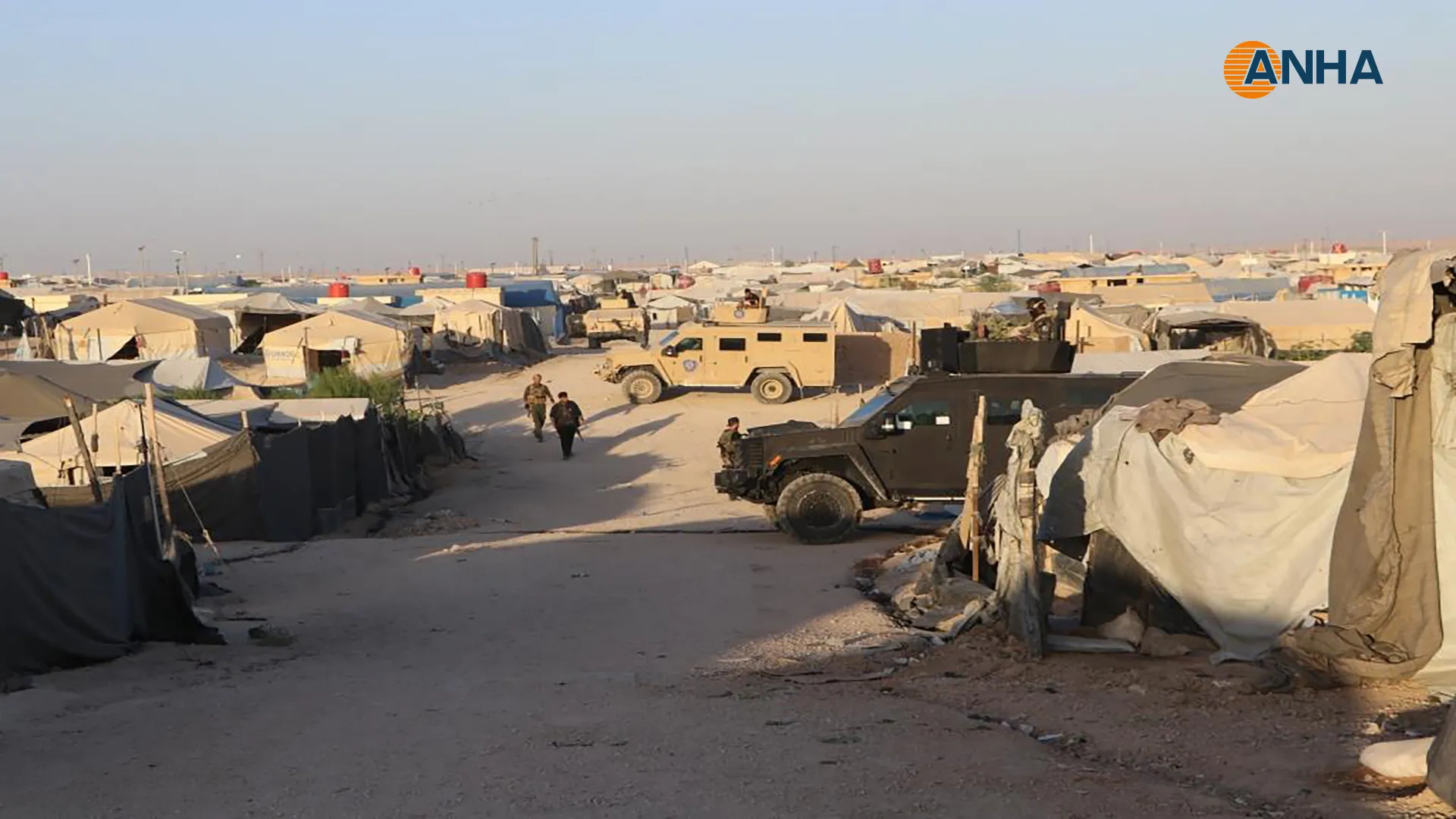 ​​​​​​​Fifth day of "Humanity and Security" campaign: Finding documents, ISIS currency