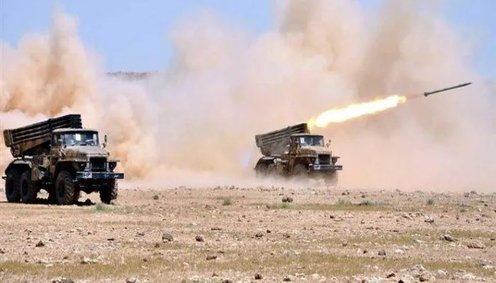 Damascus govt forces bomb villages in Idlib and Aleppo countryside