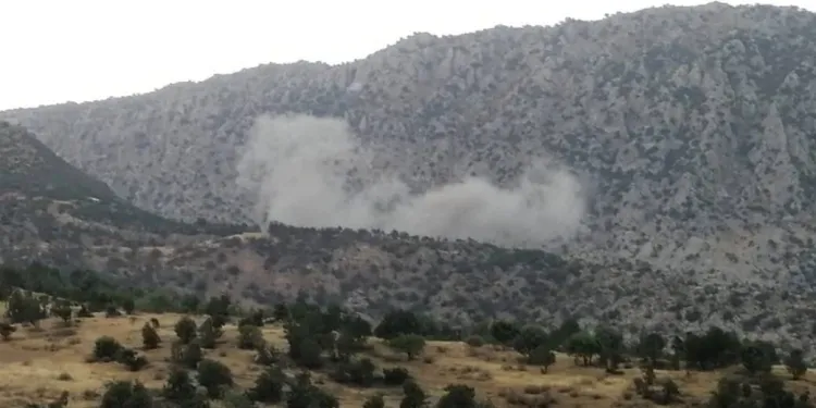 Turkish occupation bombs Kani Masi area in Dohuk and cut off electricity to a number of  villages