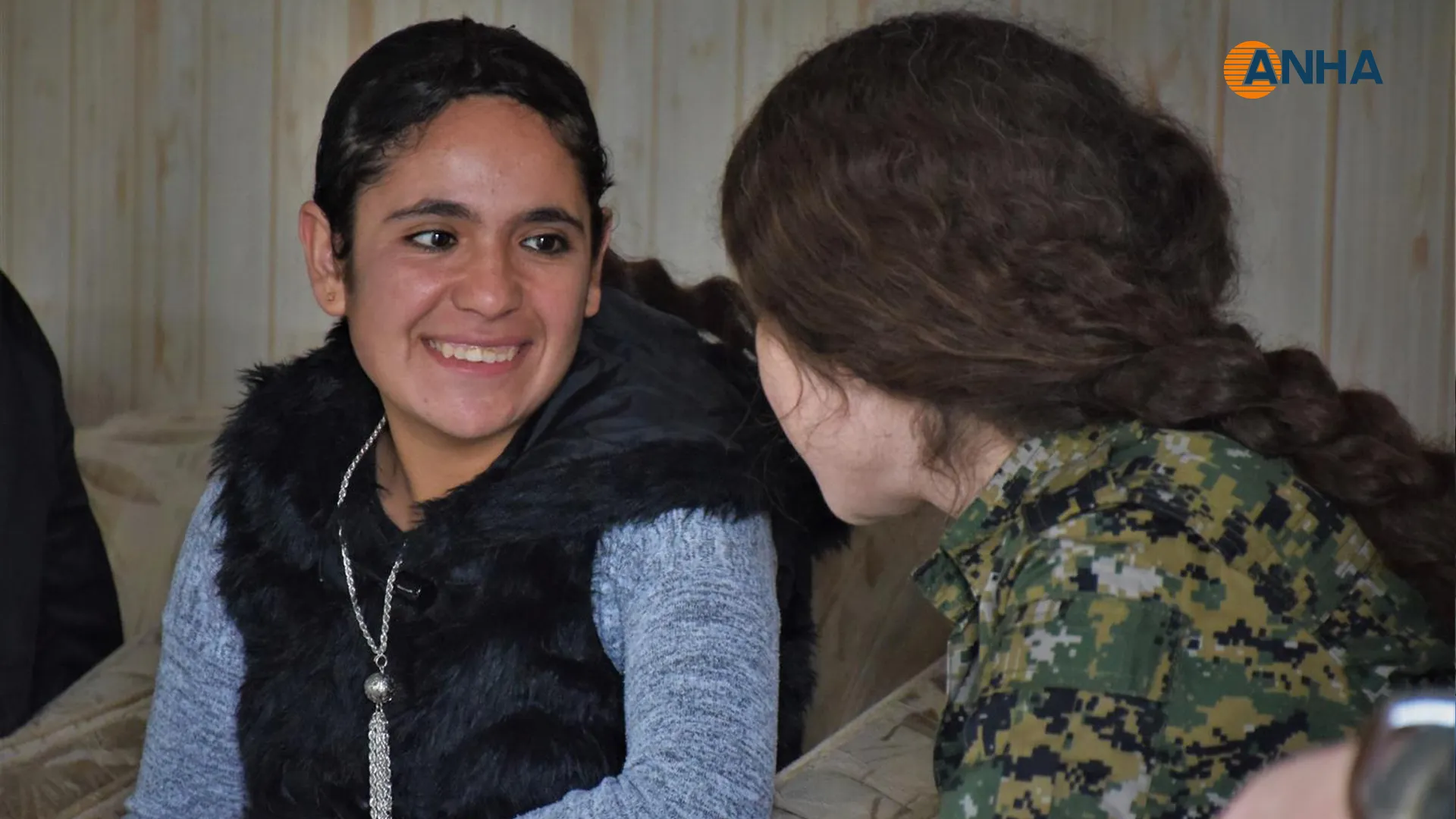 Yazidi House hands over Yazidi girl to YPŞ