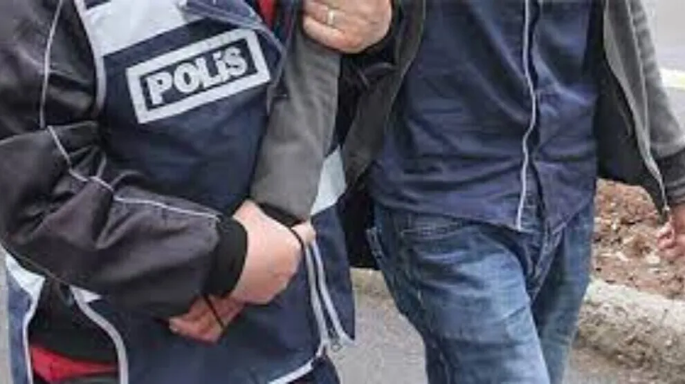 Turkish Police arrests 4 people in Amed