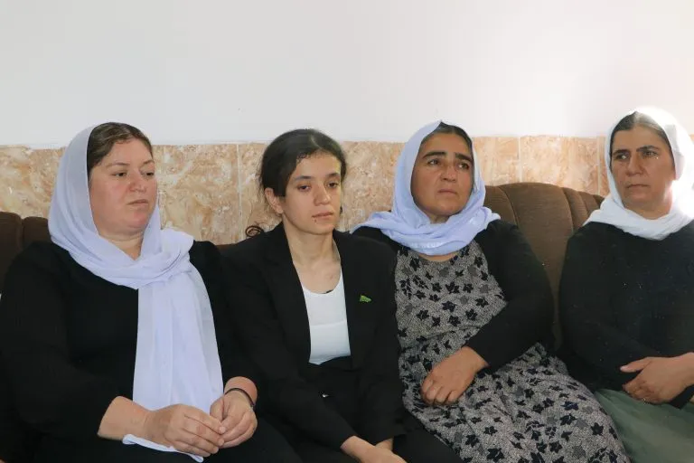 Liberated Yazidi woman arrives in Şengal after 8 years of kidnapping by ISIS