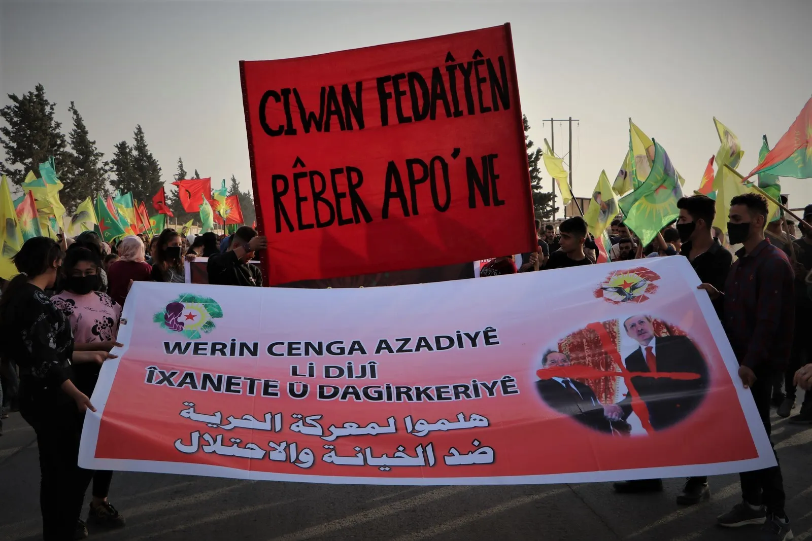 People of Afrin canton condemn occupation's chemical weapons attacks on Medyas