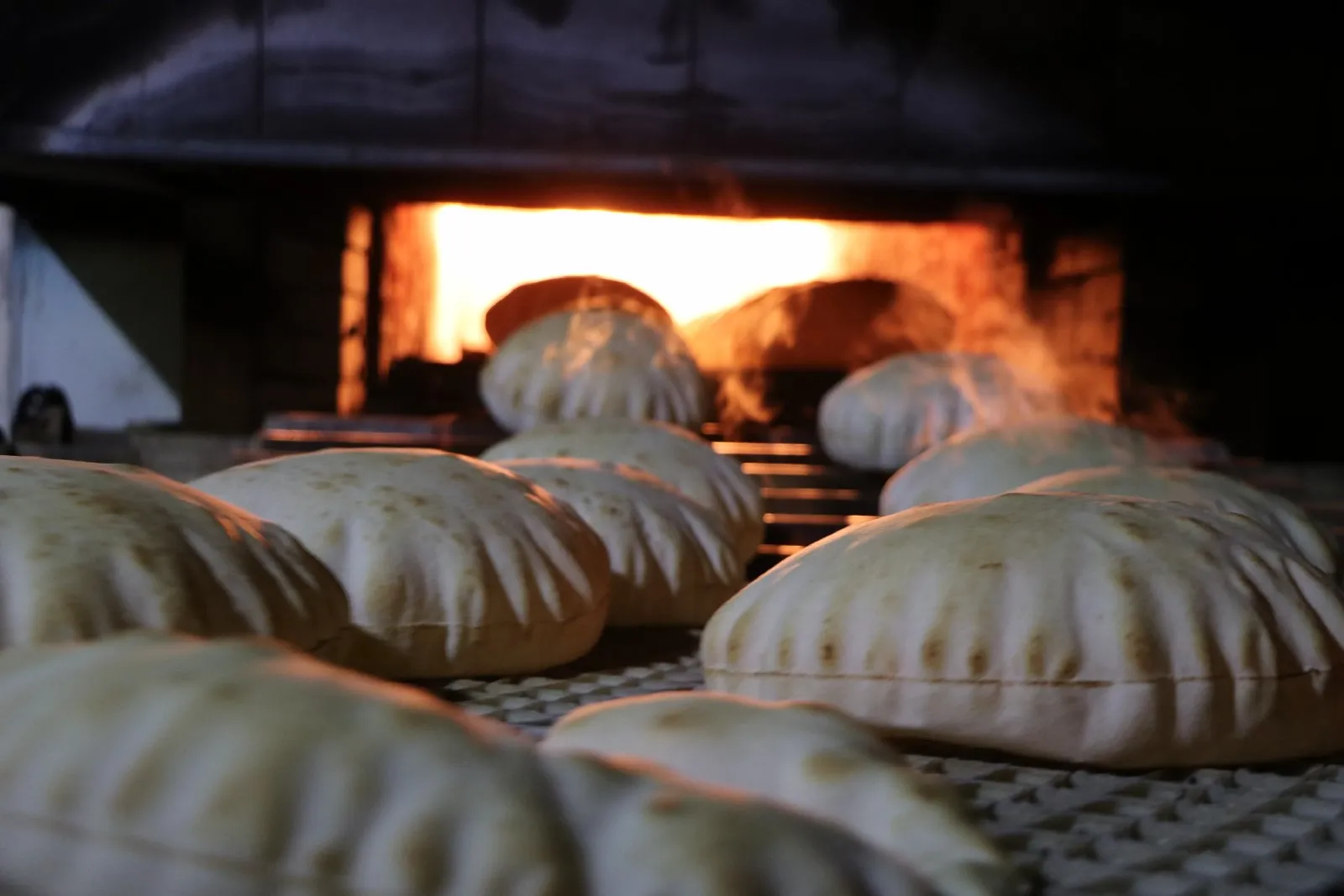 With the continuation of blockade.. warehouses are about to run out of flour