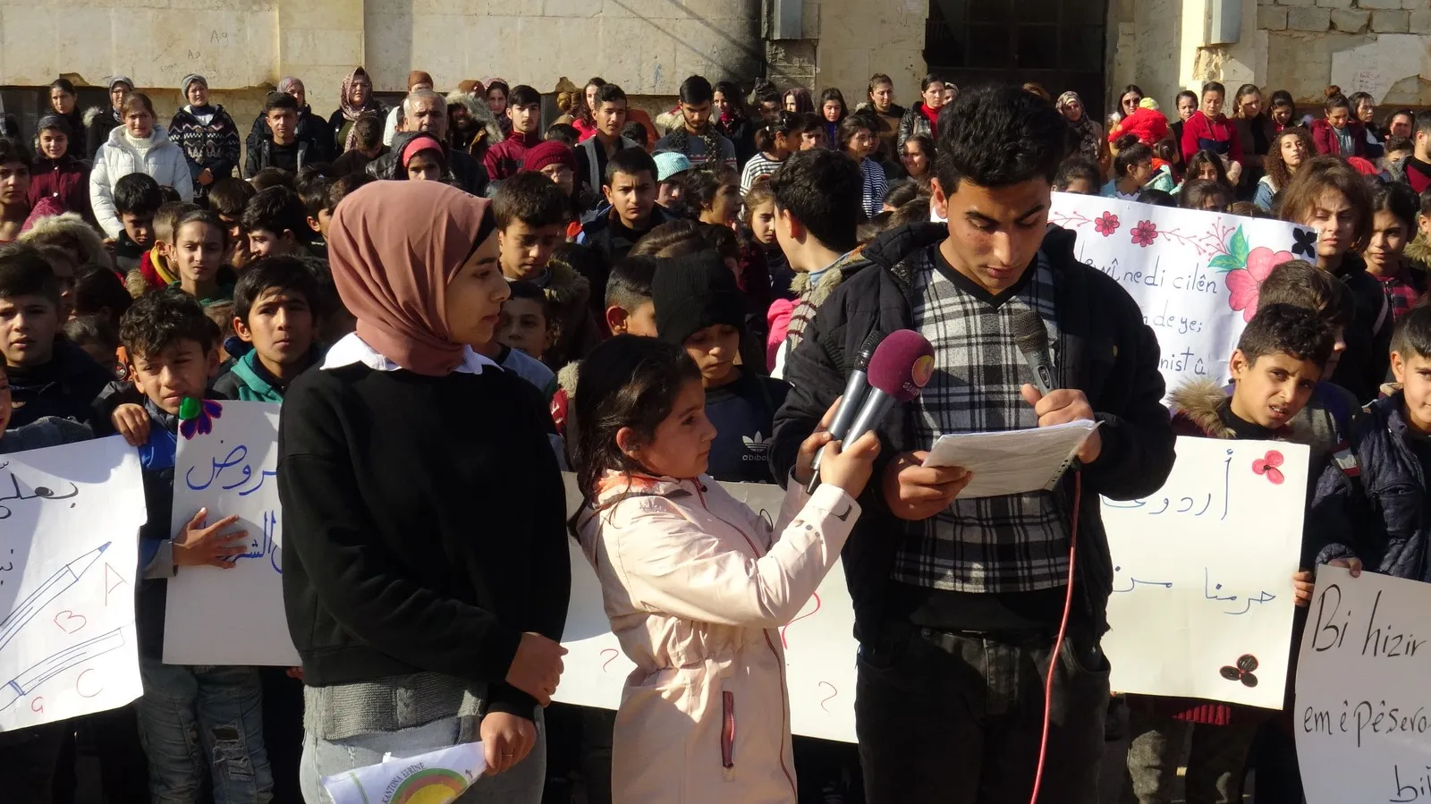 Student demonstrations in al-Shahba, calling for lifting government blockade