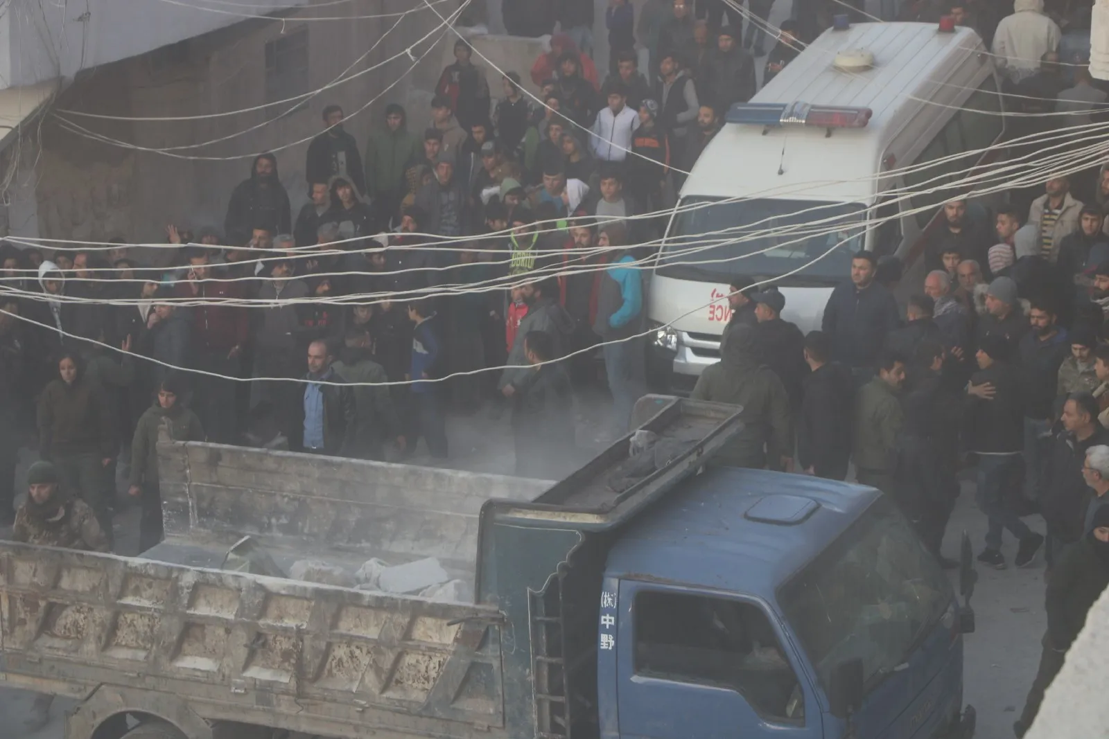 7 people lose their lives, 3 wounded over collapse of building in Sheikh Maqsoud