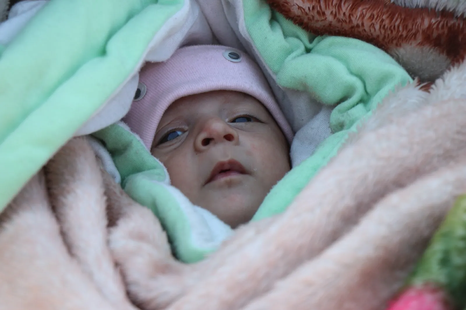  Mothers in Sheikh Maqsoud cannot find milk for children