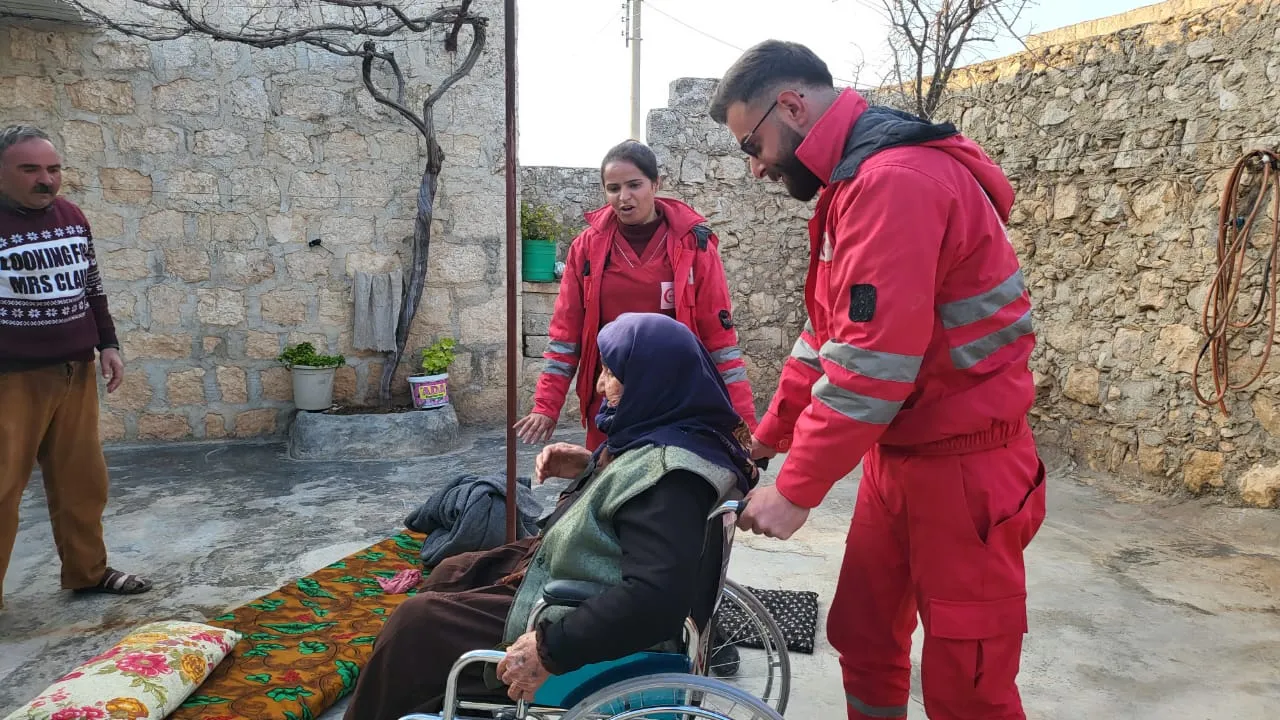KRC distributes Sulaymaniyah's humanitarian aid for Sherawa district