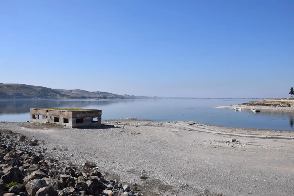 ​​​​​​​Euphrates recedes to unprecedented levels in NE, Syria