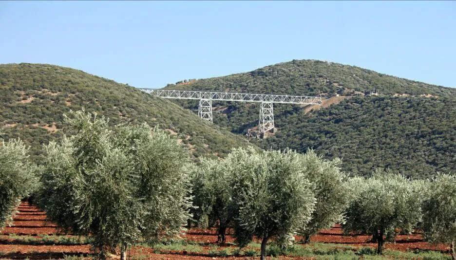 Turkey's mercenaries dismantle bridge dating back to 112 years in occupied Afrin