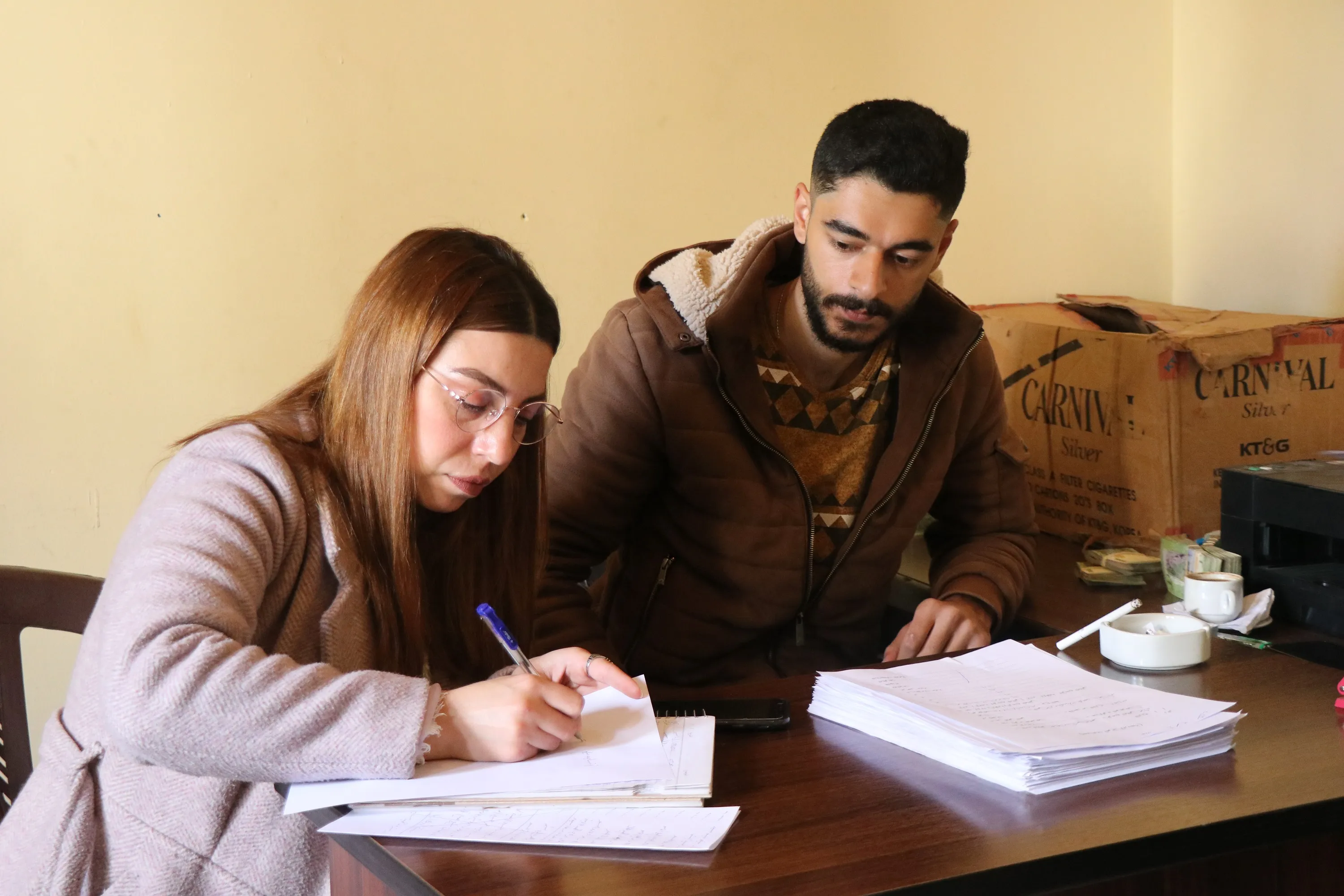 Yazidi House distributes financial aid for quake victims in Aleppo