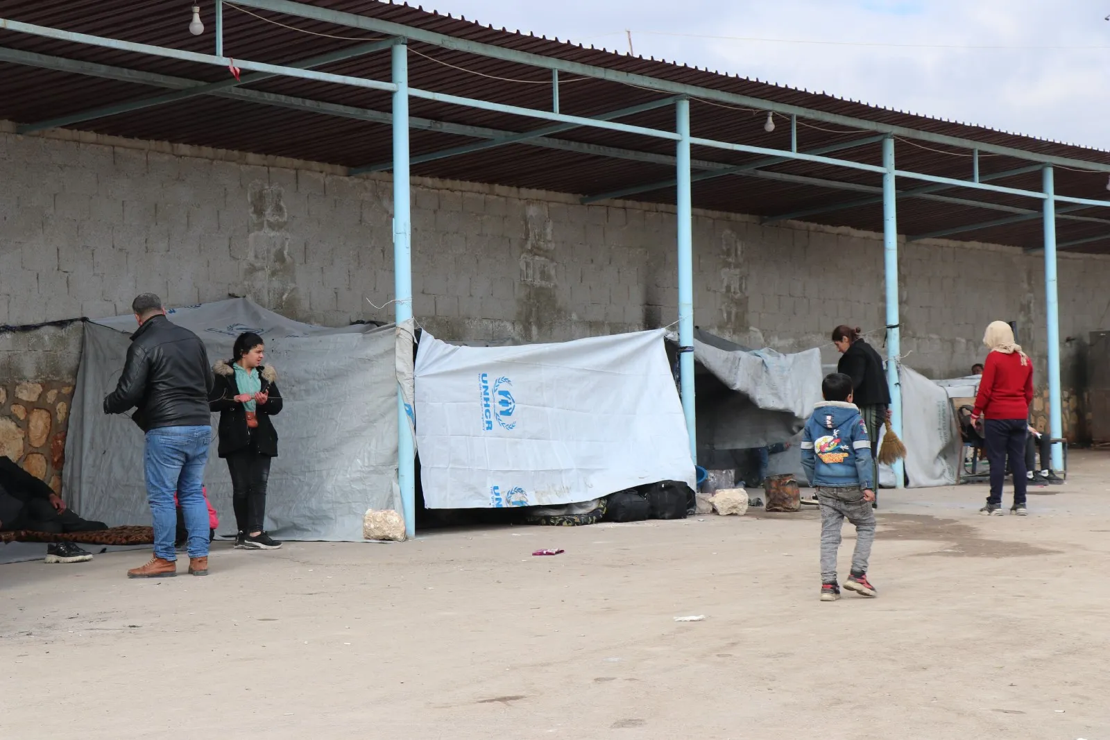 ​​​​​​​Bringing in some aid is deceptive policy adopted by Damascus government