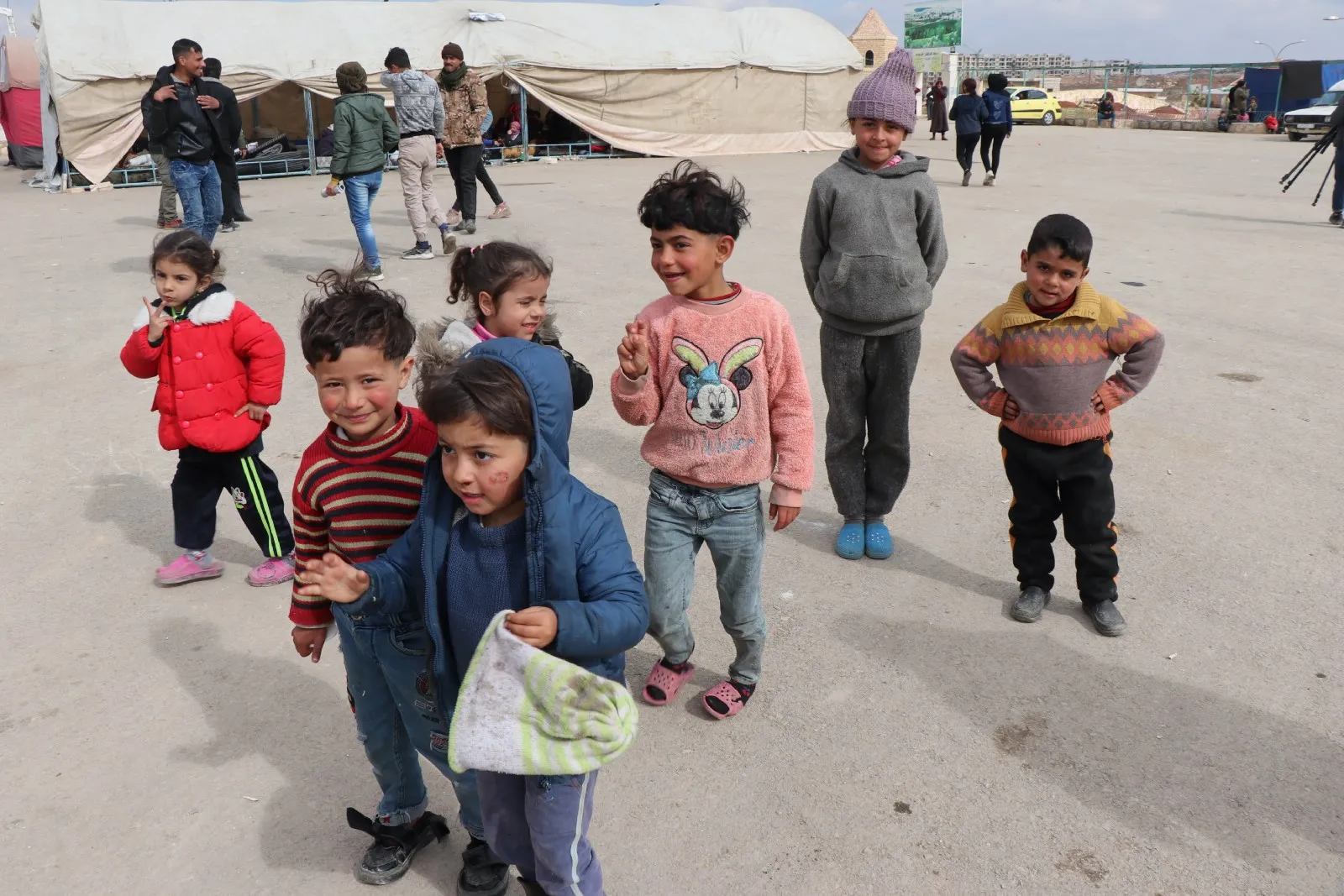 ​​​​​​​Bringing in some aid is deceptive policy adopted by Damascus government