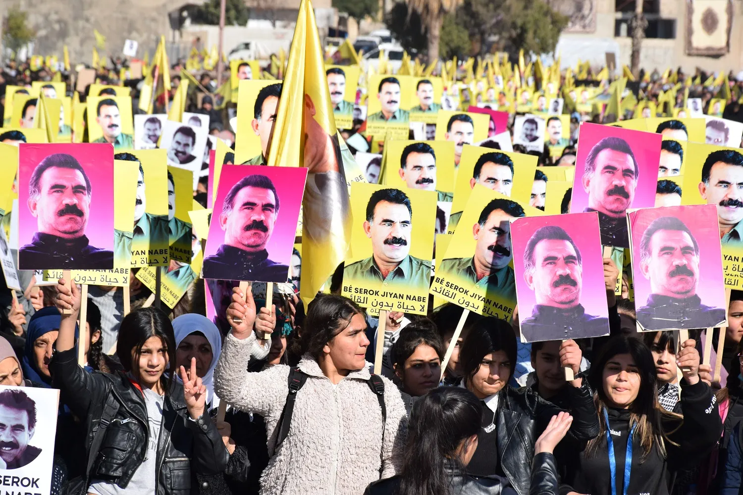 Campaign to collect signatures unites people demanding physical freedom of Ocalan