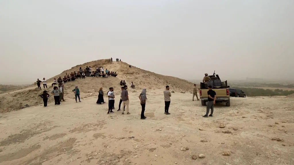  Iraqi army trying to cut off water supply in the camp
